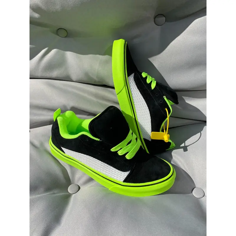 New Couple Sneakers Fluorescent Trendy Shoes Mint Casual Trainers Board Shoes Men Women All Seasons PU Leather Rubber Sole - Image 6