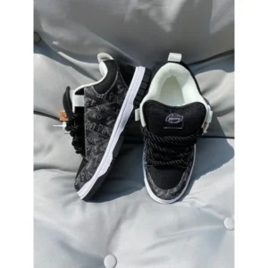 Trendy Low Top Sneakers, Sports Shoes, Large Size Casual Shoes for Men & Women, Breathable Wear-Resistant All-Season Footwear