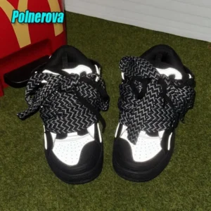 BlackWhiteMixedColorsCoupleCasualSneakersNovellyReflectiveThickSoleLace-UpWalkingShoesBreathableWomenMenShoesTrainingRunnerRunningTrainerFootwearClosedblackshoes Athletic Boy running casual